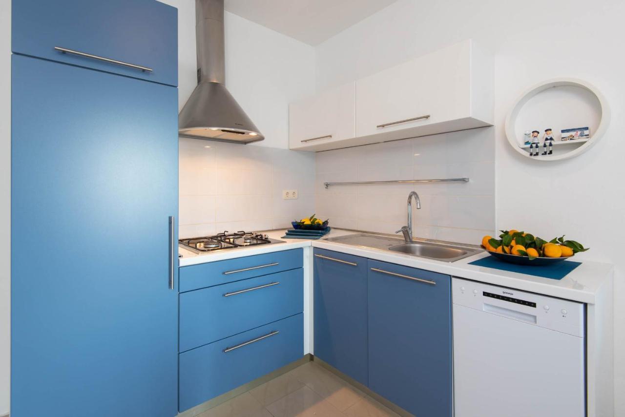 Apartments Lenka Orebić Екстериор снимка