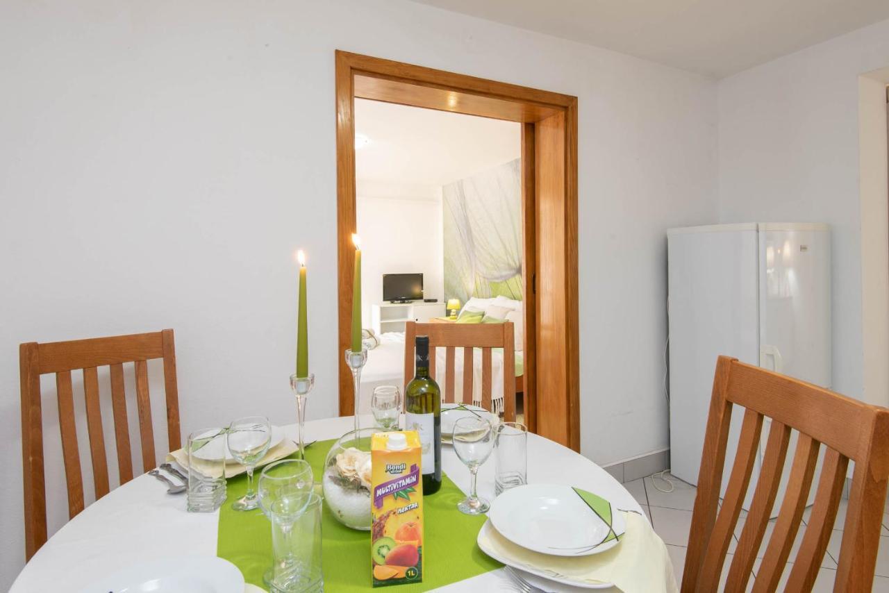 Apartments Lenka Orebić Екстериор снимка