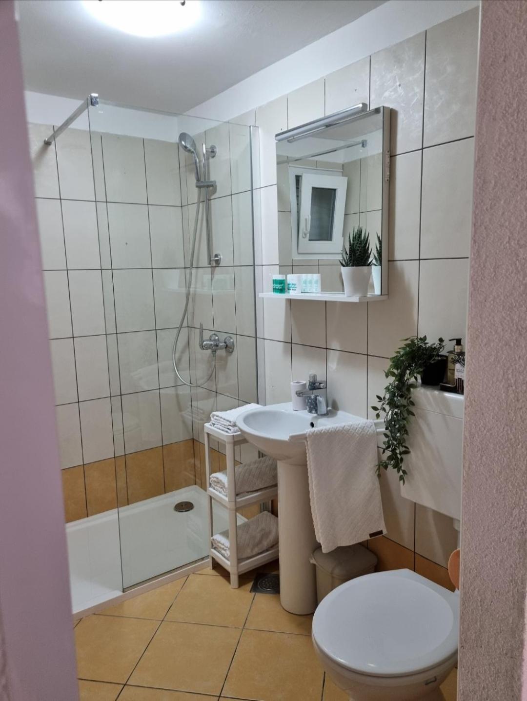 Apartments Lenka Orebić Екстериор снимка